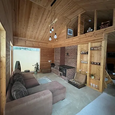 Sisaliku Puhkemaja Saunaga *